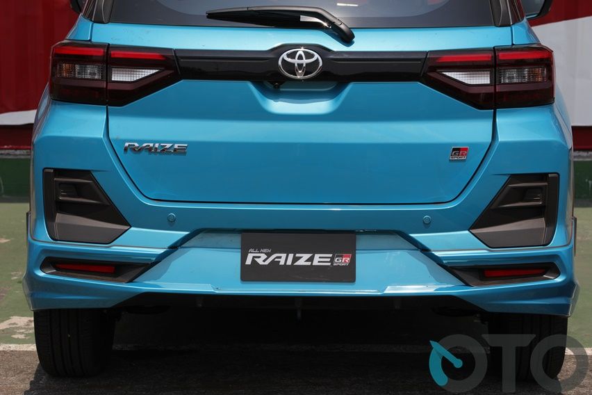 Toyota Raize Rear