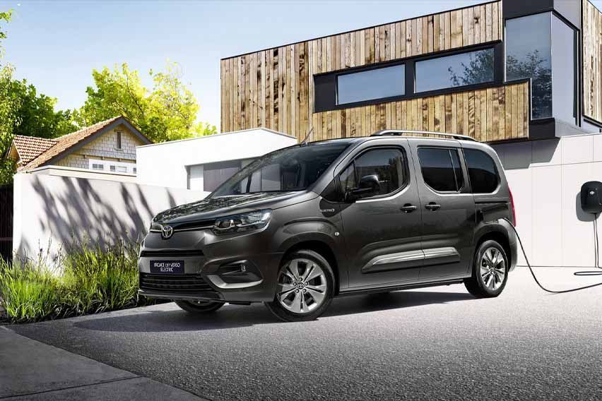 Check out the new Toyota electric van, the Proace City Electric 