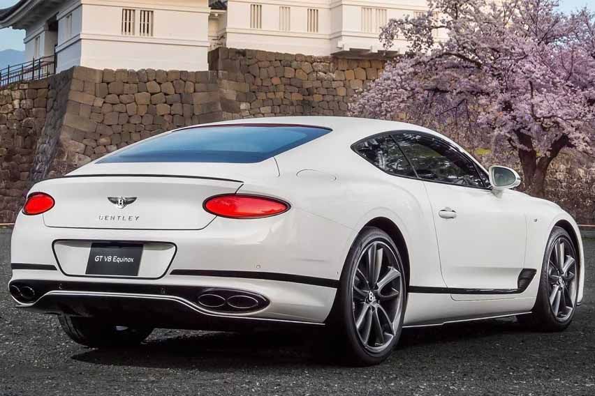 Bentley Continental GT V8 Equinox Edition features