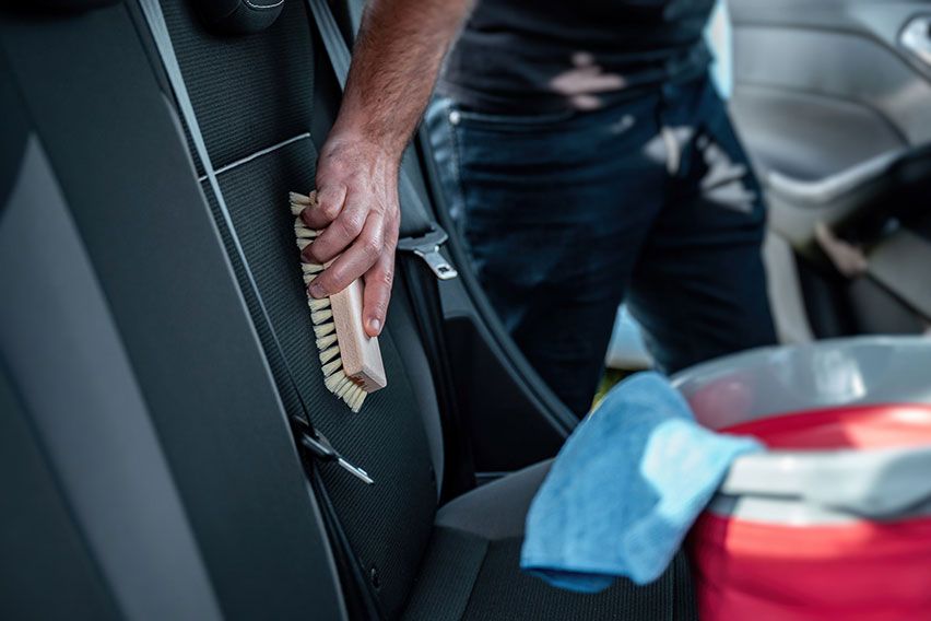 Tips Membersihkan Jok