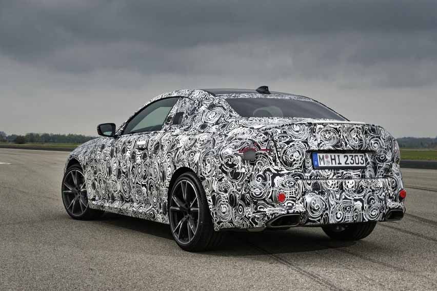 2022 BMW 2 Series Coupe rear
