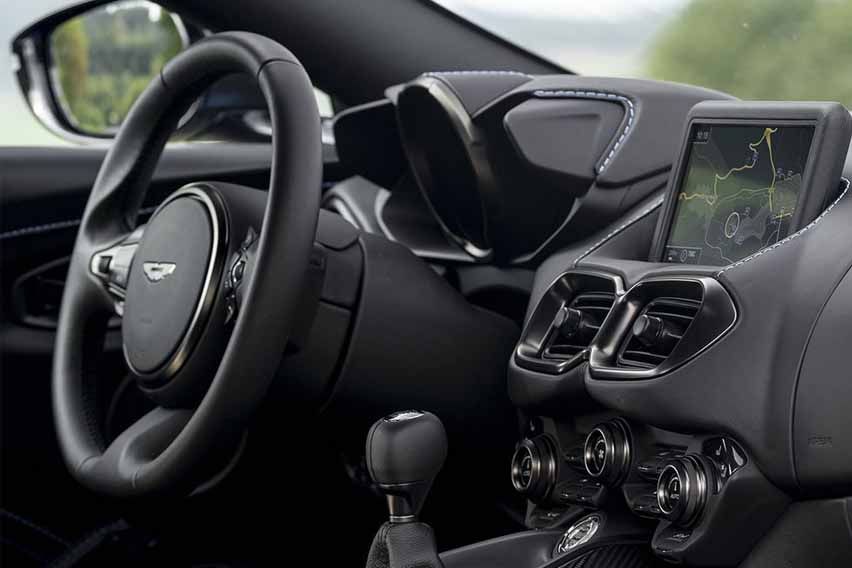 Aston Martin drops manual gearbox