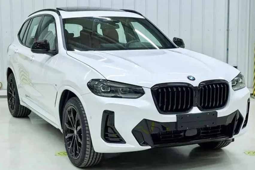 Facelifted BMW X3 images surfaced over the internet again