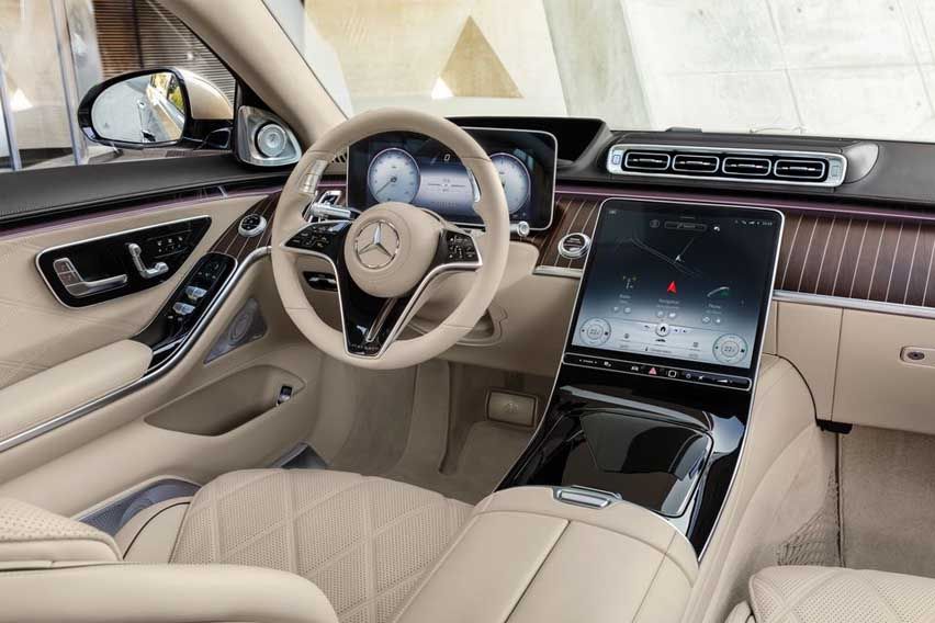 Mercedes-Maybach S680 interior