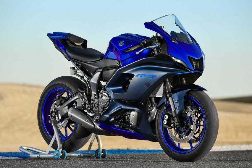 Say hello to Yamaha’s new sports tourer, the YZF-R7