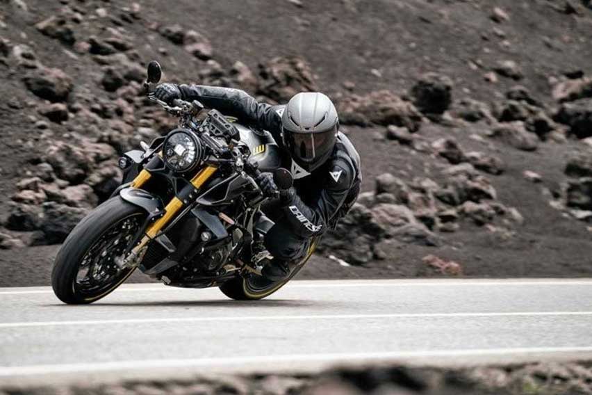 2021 MV Agusta Rush 1000 front