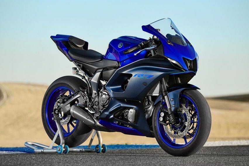 Yamaha YZF-R7 Eropa