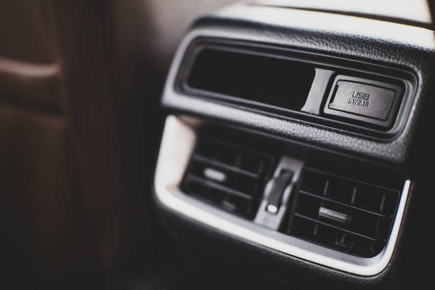 2021 Isuzu D-Max rear ac vents