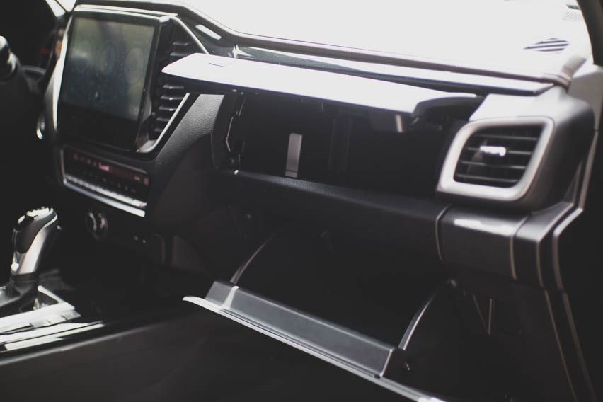 2021 Isuzu D-Max Glovebox
