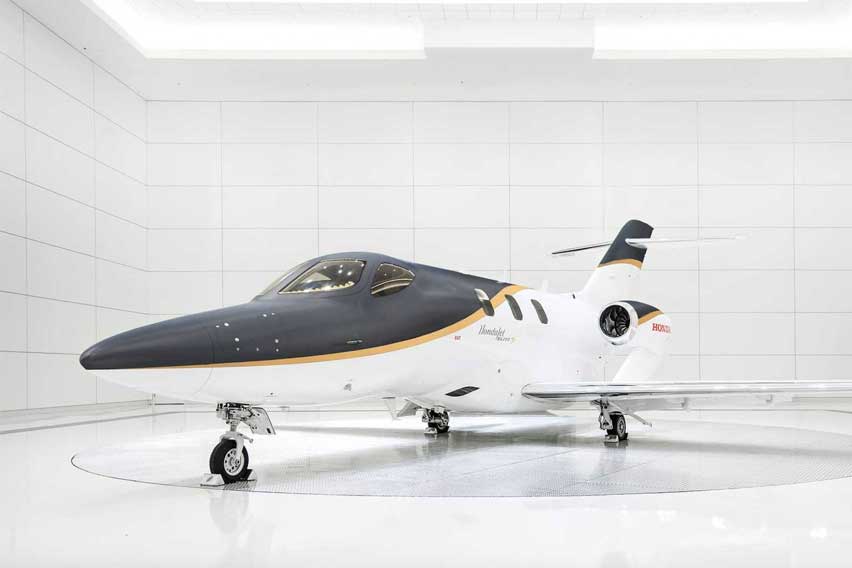 HondaJet Elite S front