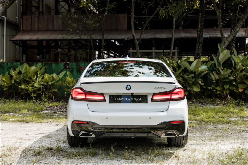 New BMW 5 Series features 