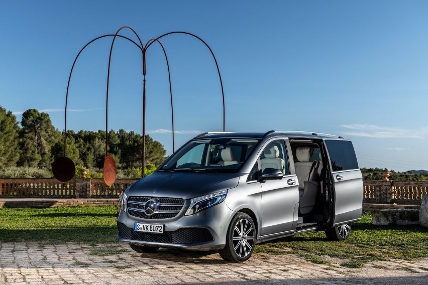 Mercedes-Benz PH rolls out new V-Class with luxury seats
