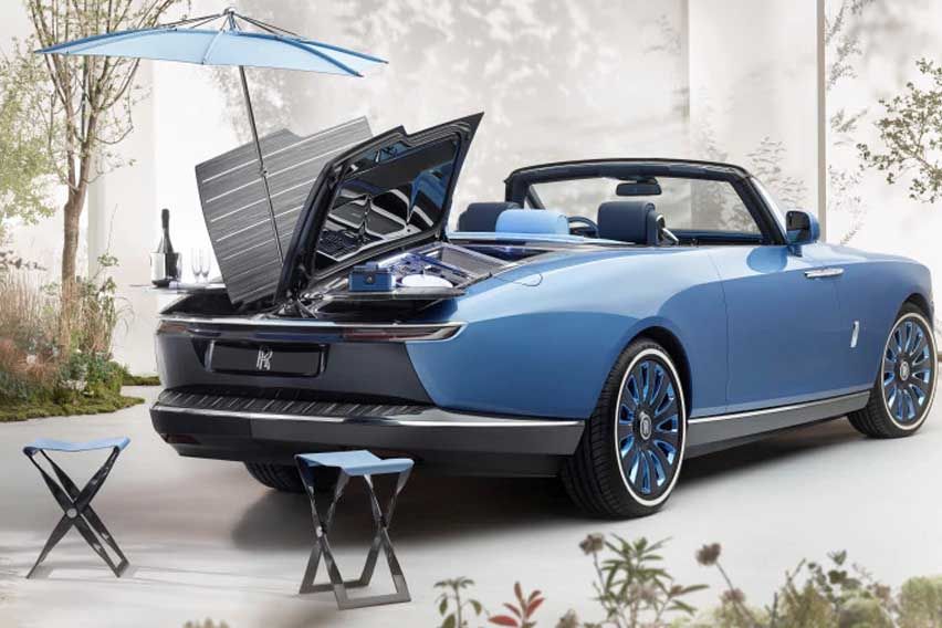 Rolls Royce Boat Tail rear