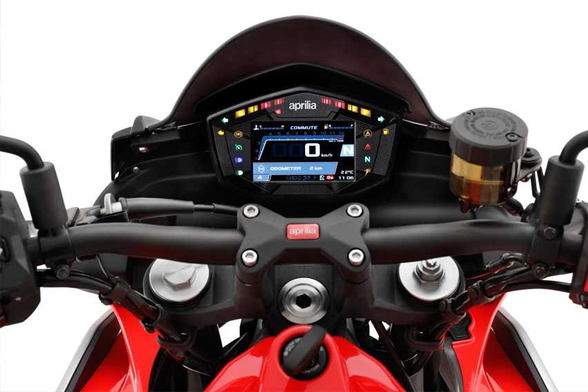 New Aprilia Tuono 660 display