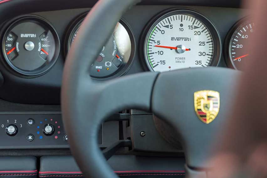 Everrati Porsche 911 interior