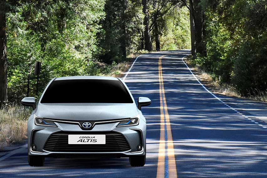 Toyota Corolla Altis Hybrid