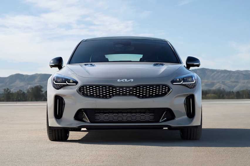 Kia Stinger Scorpion front