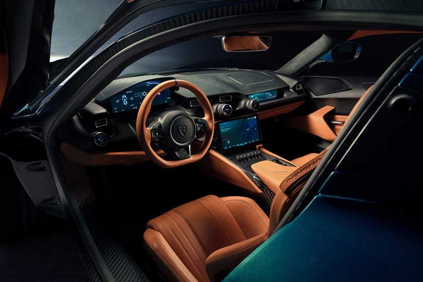 Rimac Nevera interior