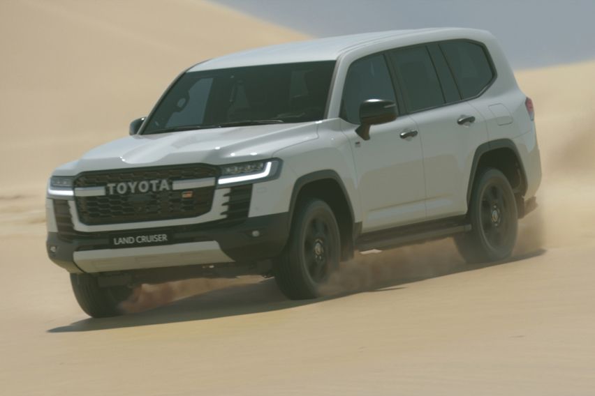 Toyota Land Cruiser 300