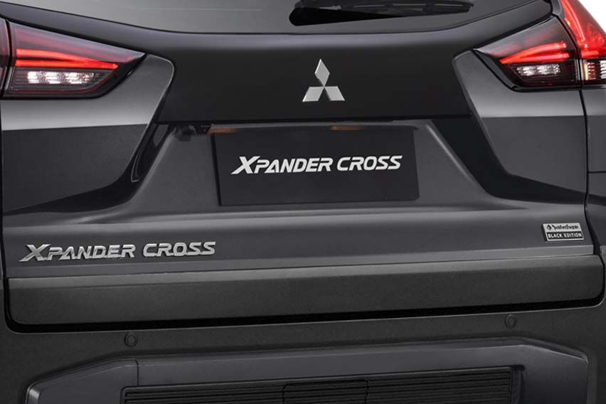 Xpander Rockford Fosgate Black Edition  rear