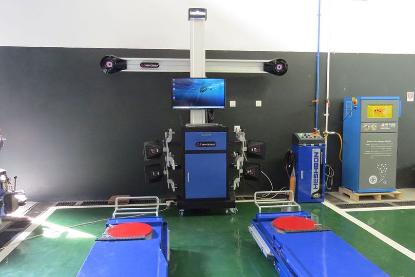 Mitsubishi dealer Serang