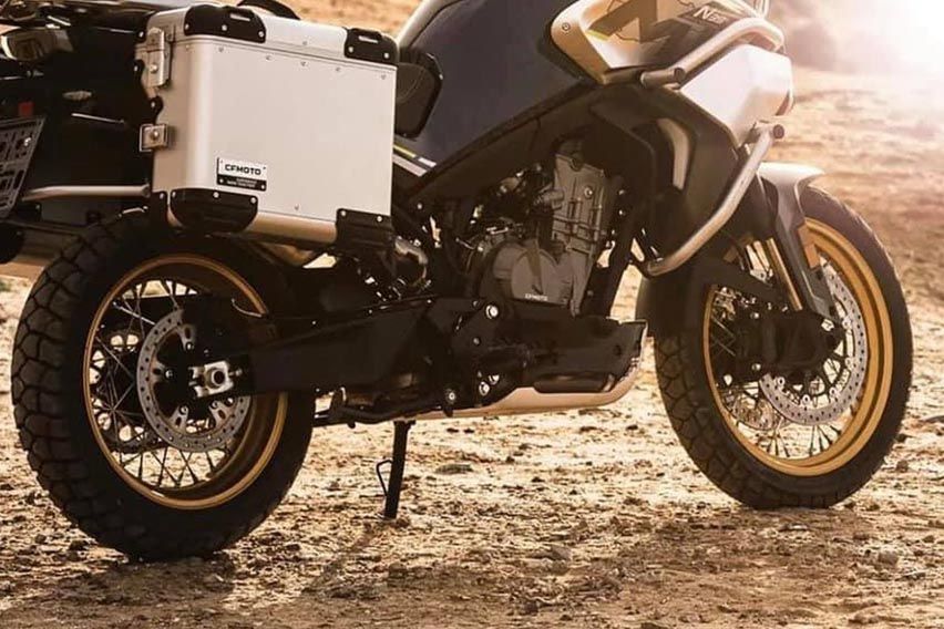 2022 CFMoto 800MT specs