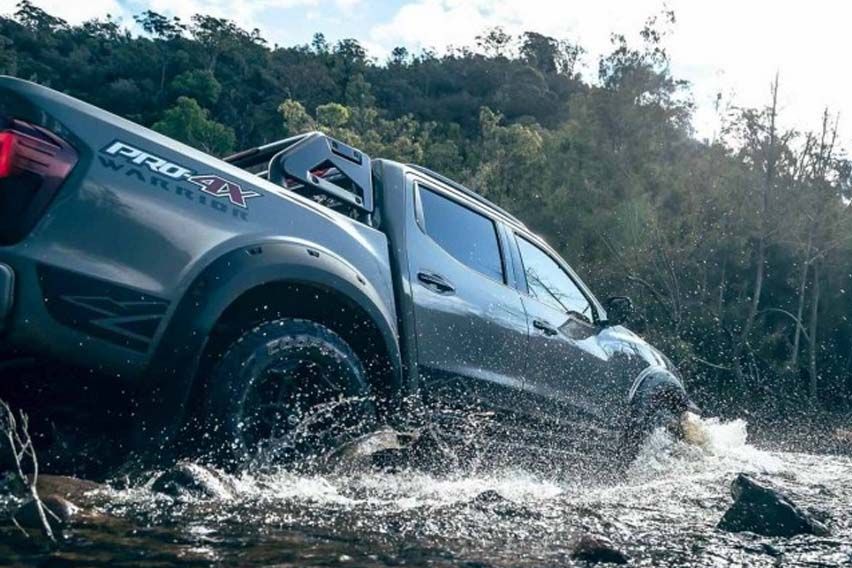 Nissan Navara PRO-4X Warrior specs