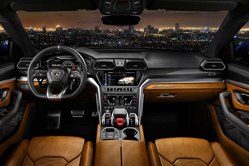 Lamborghini Urus Interior