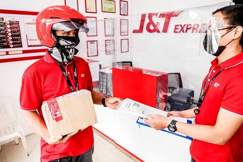 Who will be the 'Hero Rider of the Year' of J&T Express PH?
