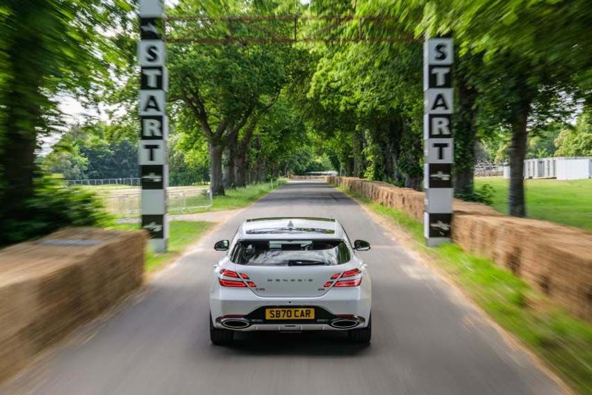  G70 Shooting Brake - goodwood debut