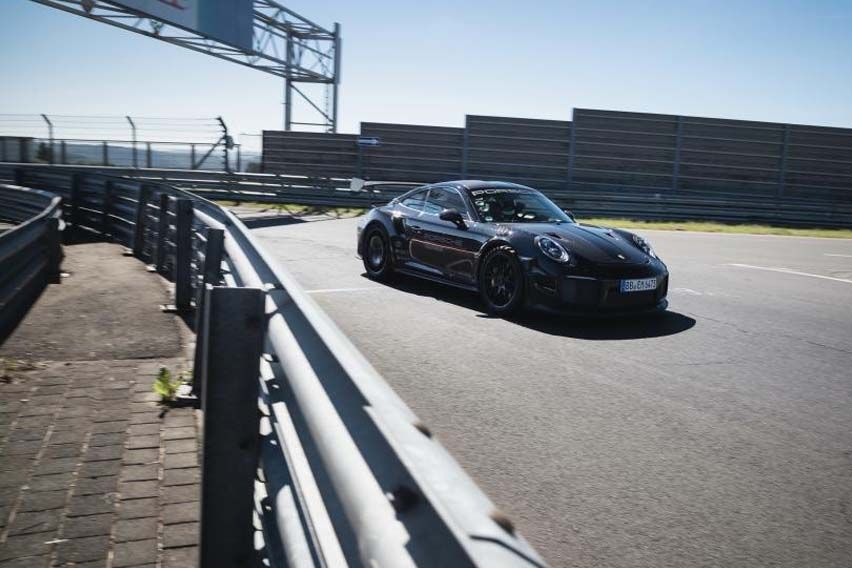 Porsche 911 GT2 RS lap record details
