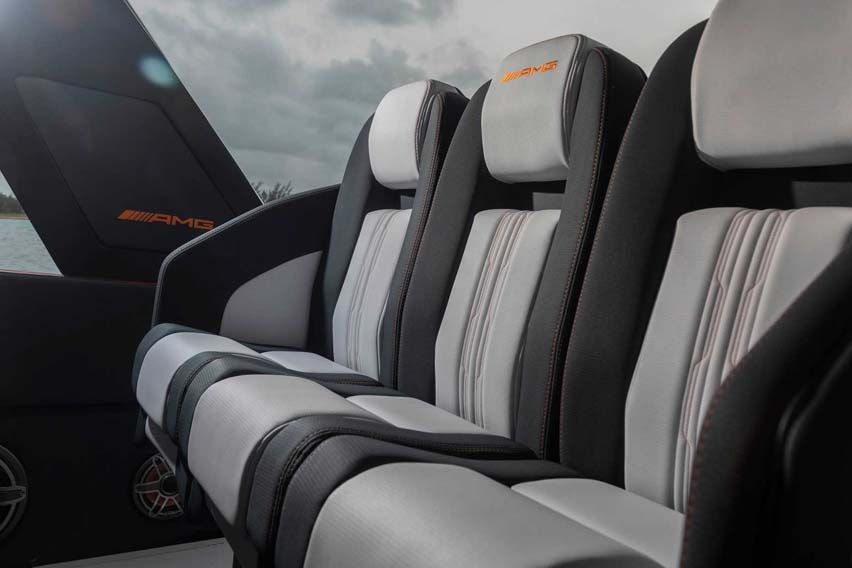 Cigarette 41’ Nighthawk AMG Black Series seats