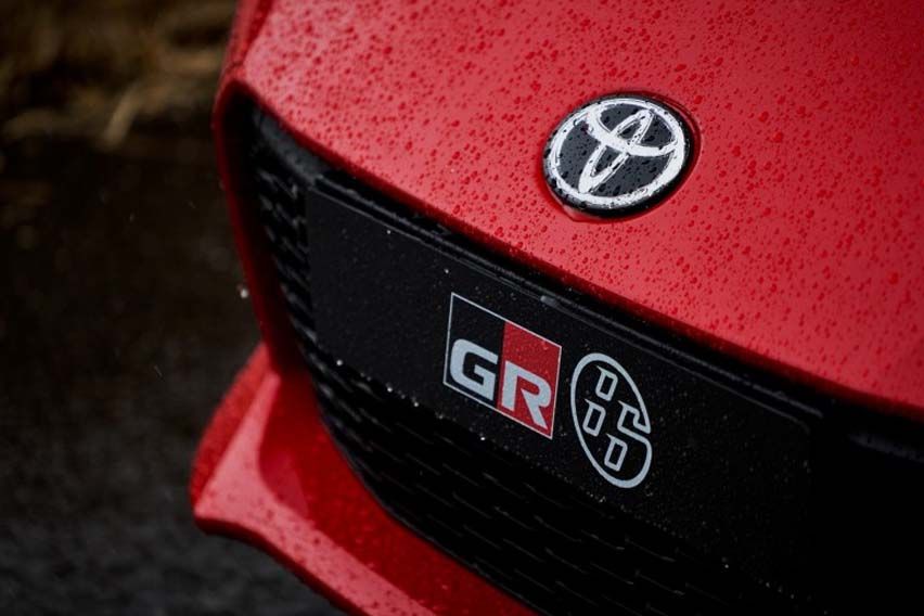 Toyota GR 86 front grille