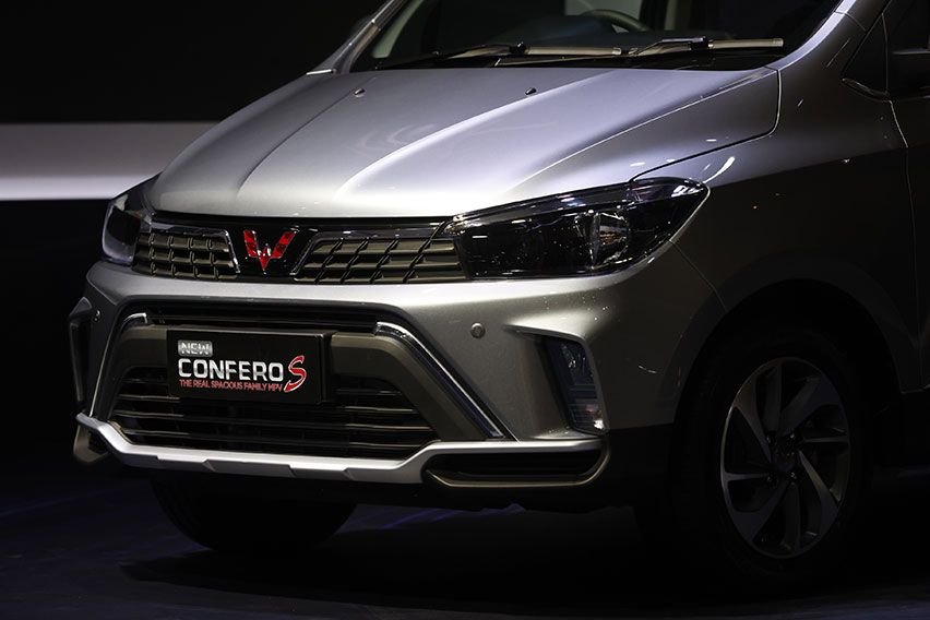 Wuling Confero