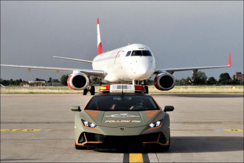 Lamborghini Huracan Evo 'Follow Me' car details