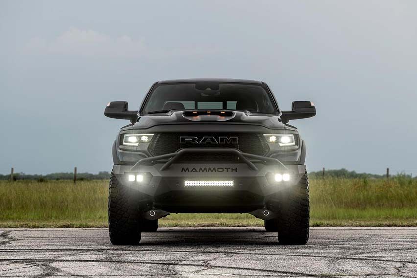 Hennessey Mammoth 1000 TRX front