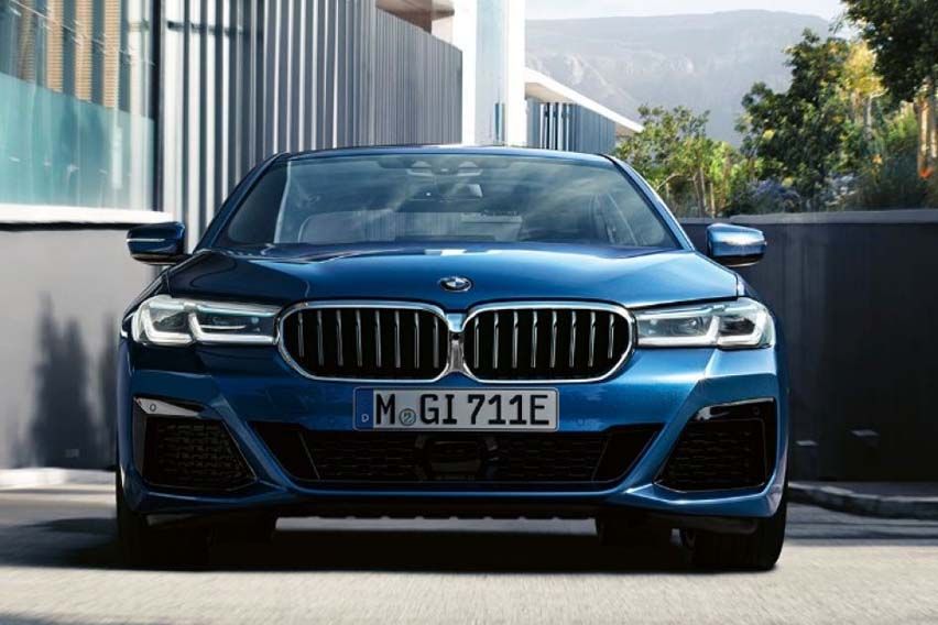 BMW 5 Series Sedan details