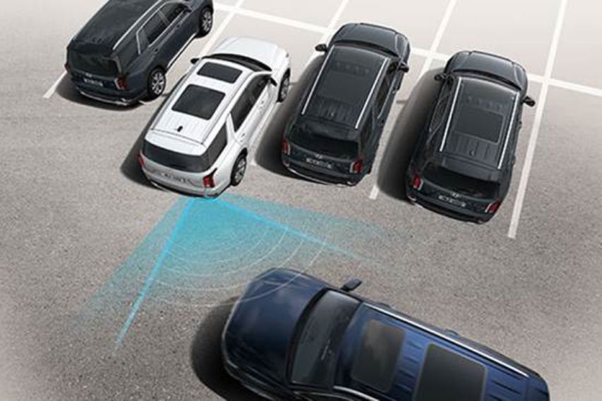 Hyundai Palisade rear cross traffic alert