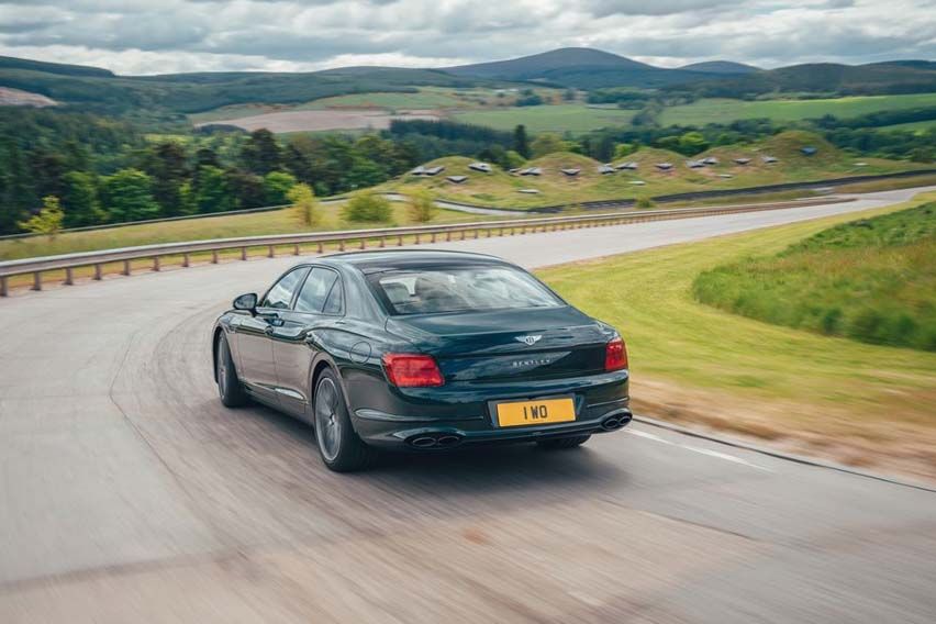Bentley Flying Spur Hybrid rear