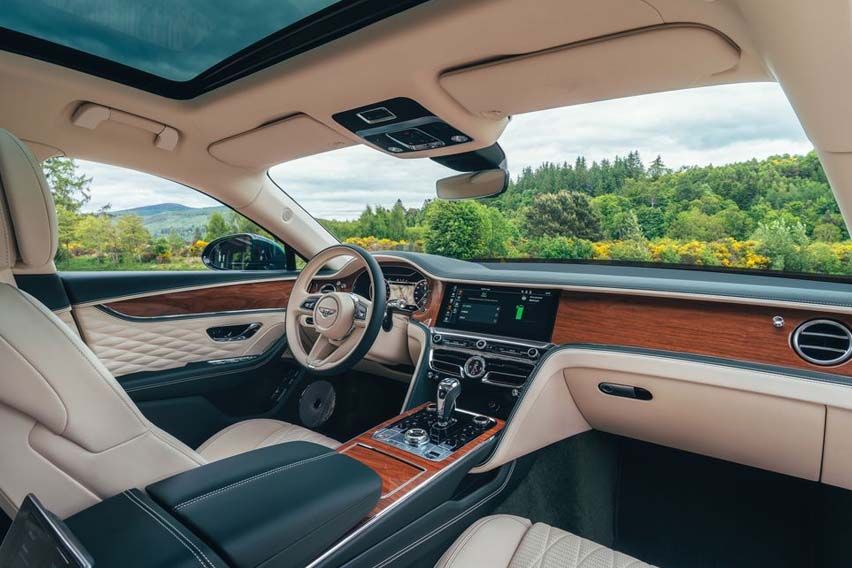Bentley Flying Spur Hybrid interior