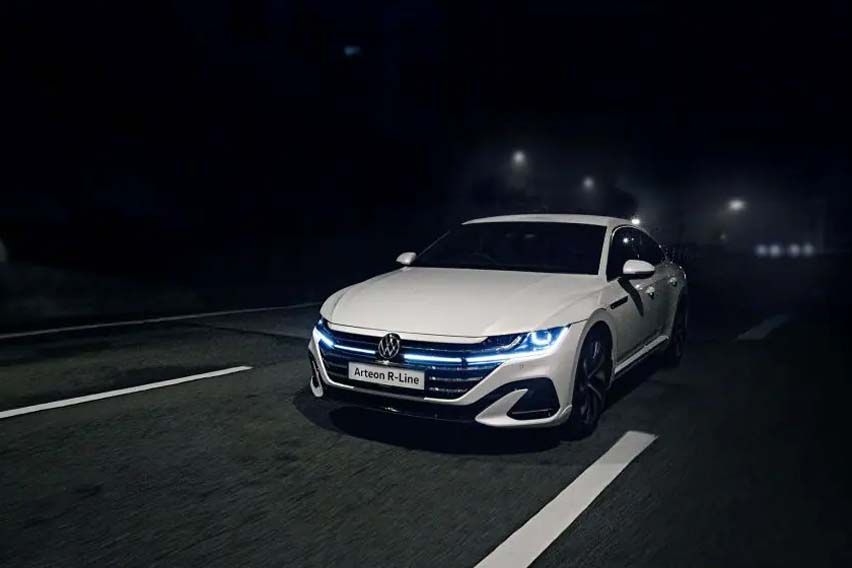 Volkswagen Arteon R-Line 4Motion front