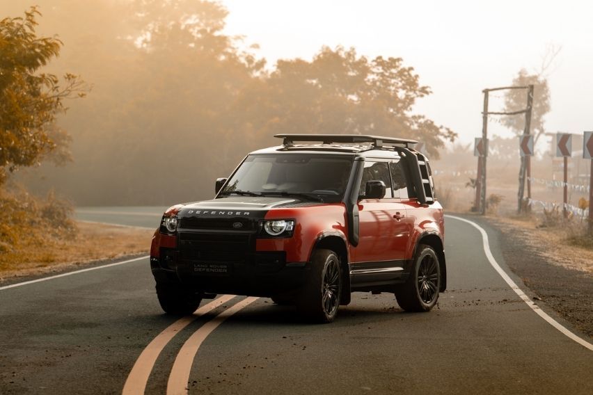 Land Rover Defender 90