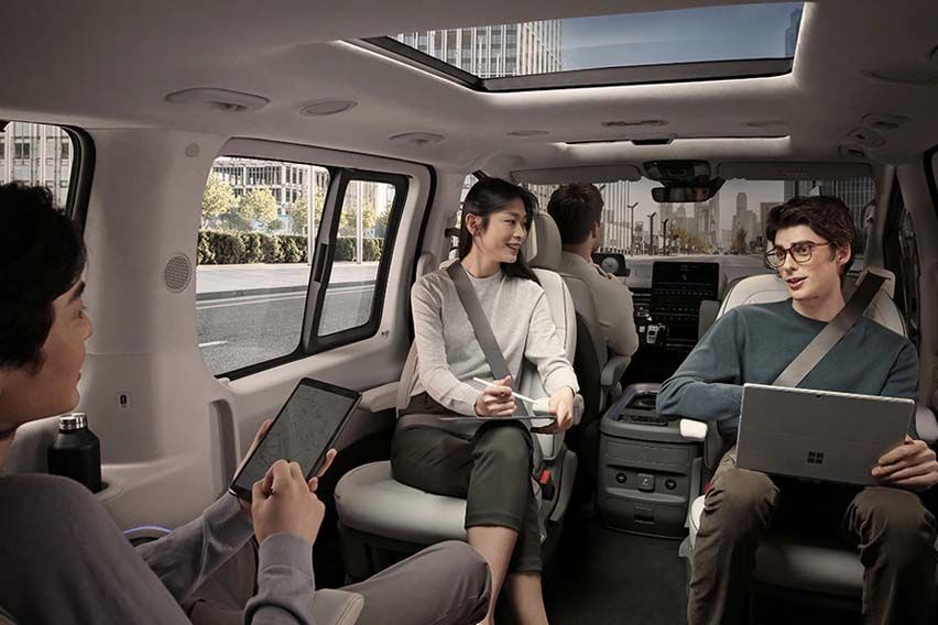 Hyundai Staria DEATILS