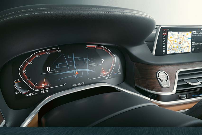 BMW 7 Series Sedan tech