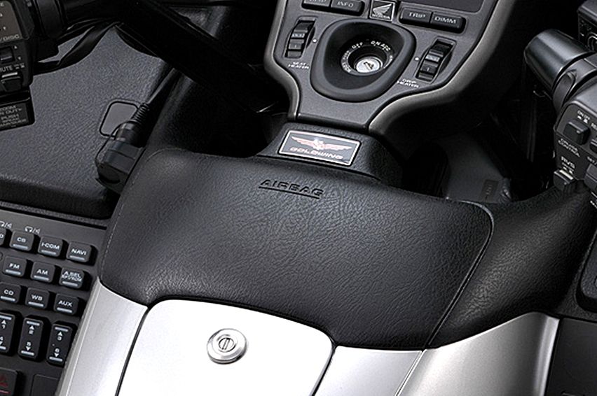airbag goldwing