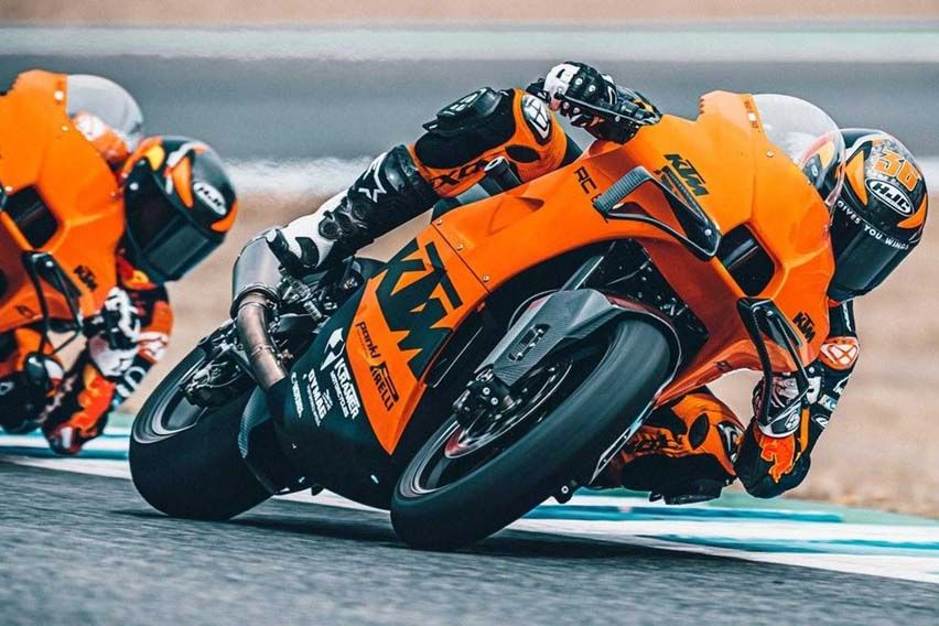 2021 KTM RC 8C