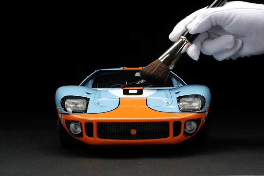 Ford GT40 1:8 scale model 