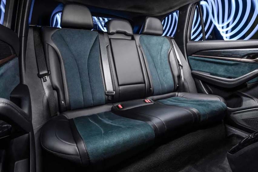 Geely Xingyue L flagship SUV rear seat