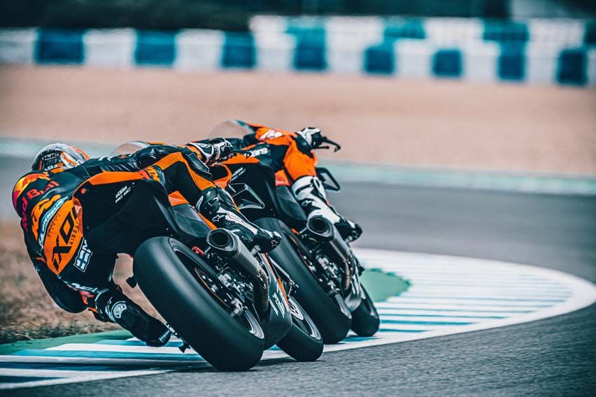  KTM RC 8C details