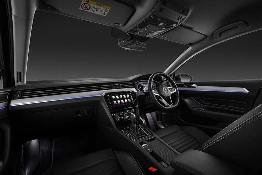 Volkswagen Passat interior